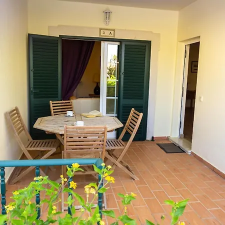 Casa Da Costa カルヴォエイロ